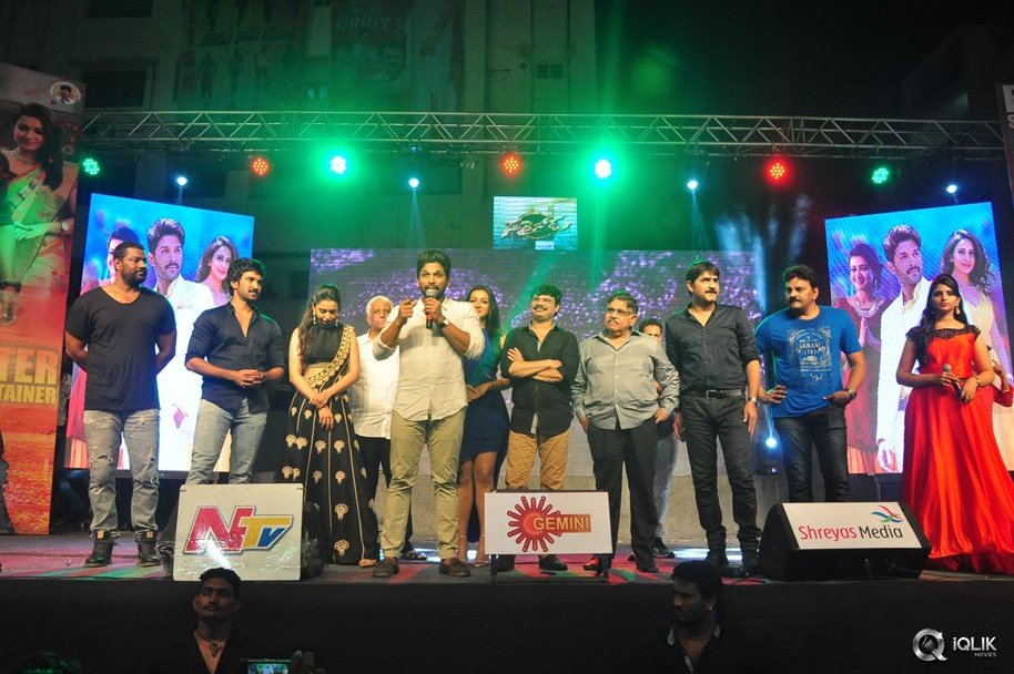 Sarrainodu-Movie-Blockbuster-Function